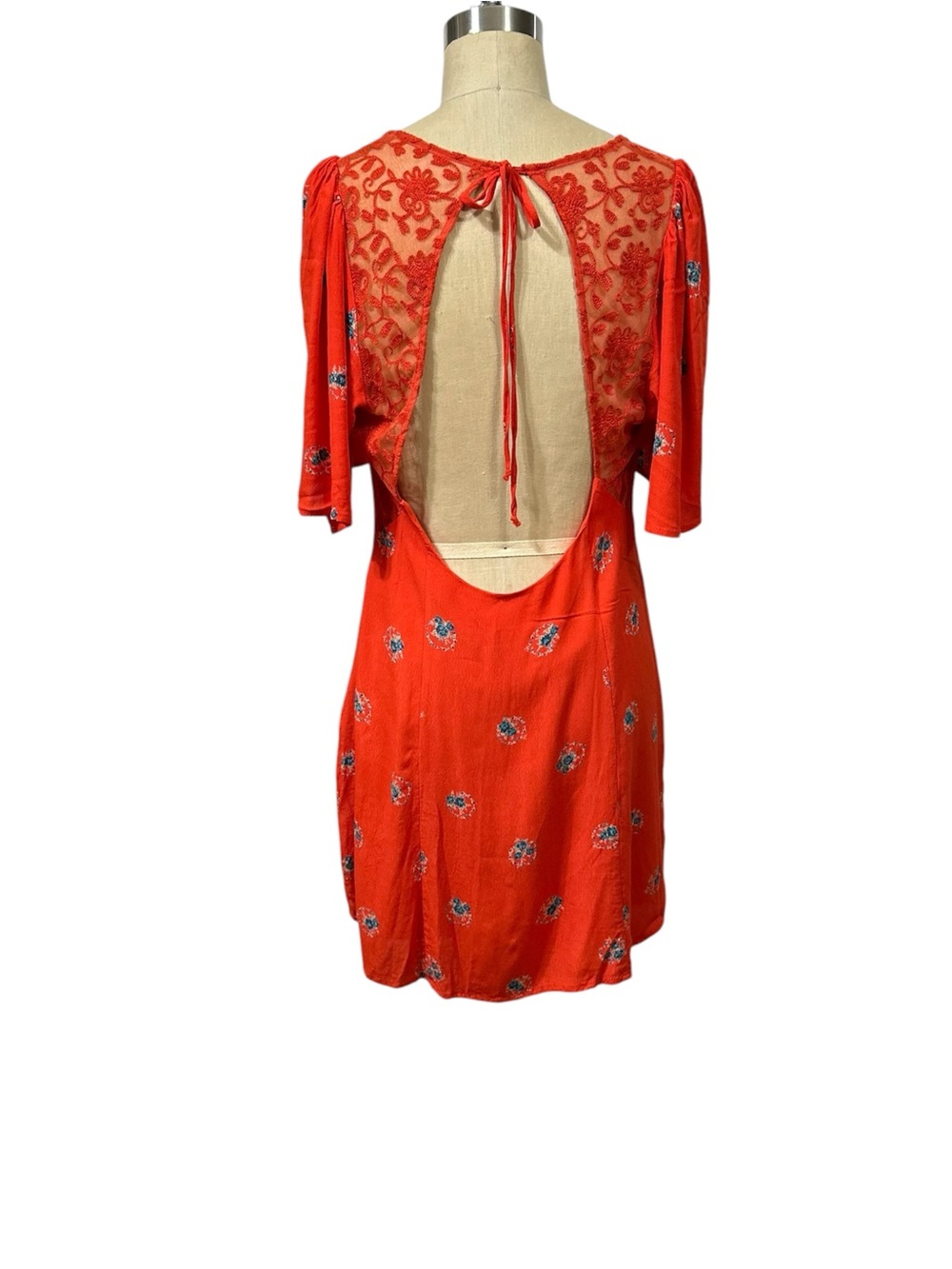 FREE PEOPLE Women Mocking Bird Backless Coral Red Lace Floral Mini Dress size 12 - Picture 6 of 16